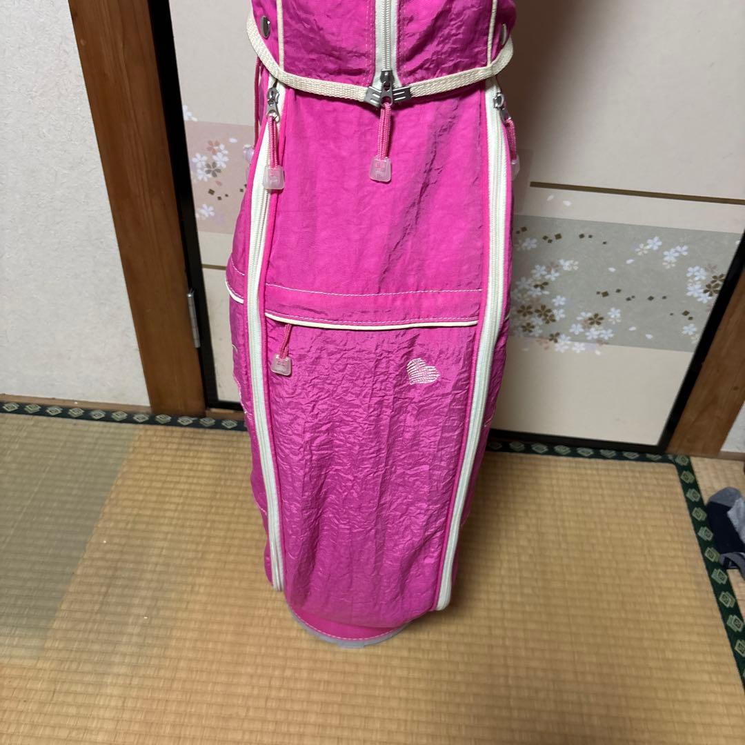 ピンク ゴルフバッグ ハート刺繍付き