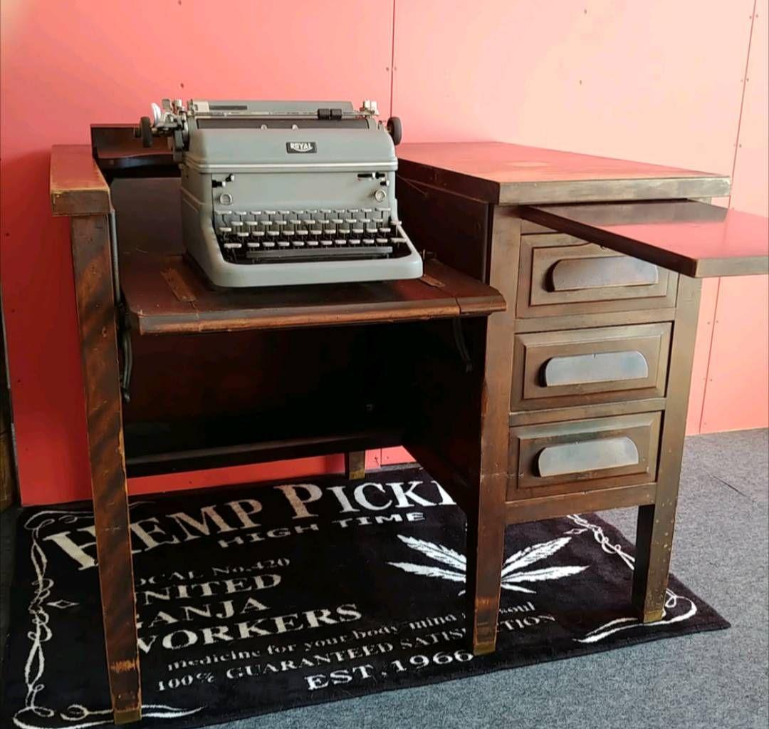 アメリカンヴィンテージ タイプライター付き ウッドデスク 引き出し×3 デスク