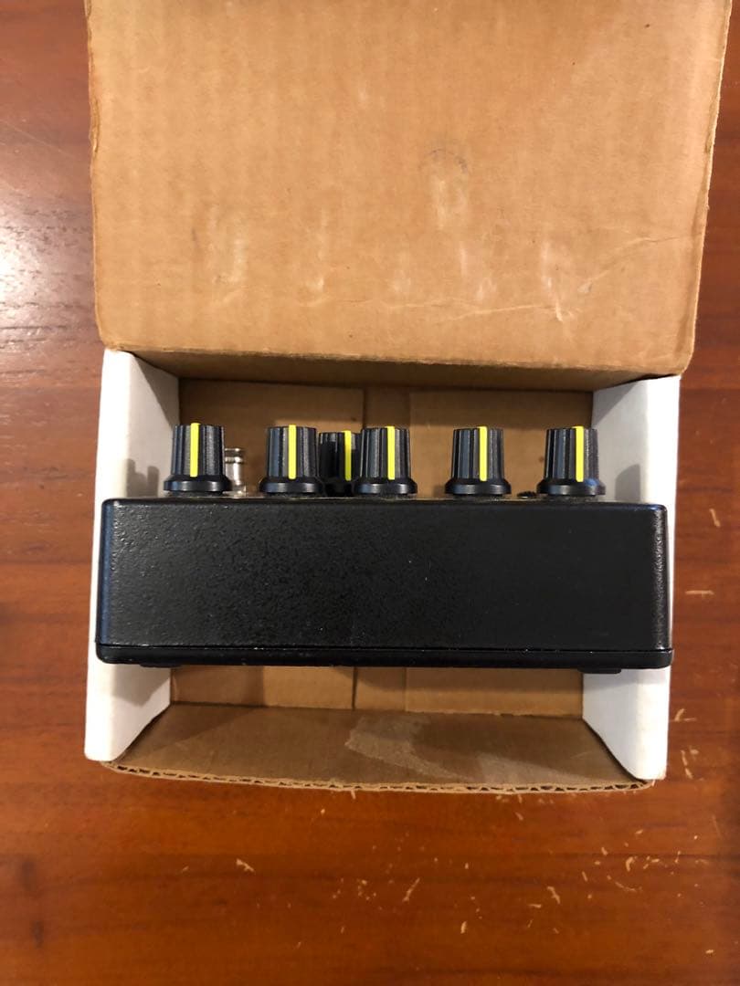 Tech 21 SansAmp Bass D DI サンズアンプ初期型