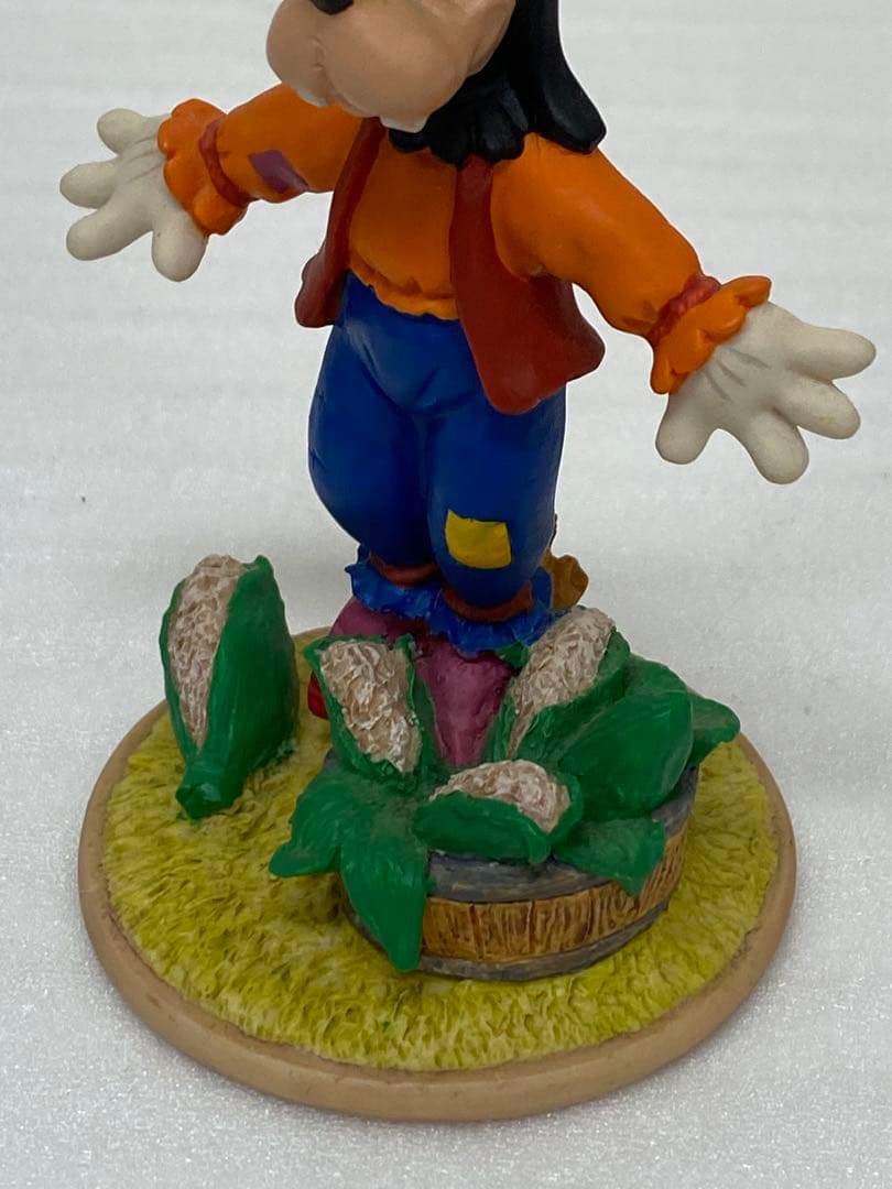 3-2783 レア グーフィー かかし フィギュア トゥーンタウン　Disney