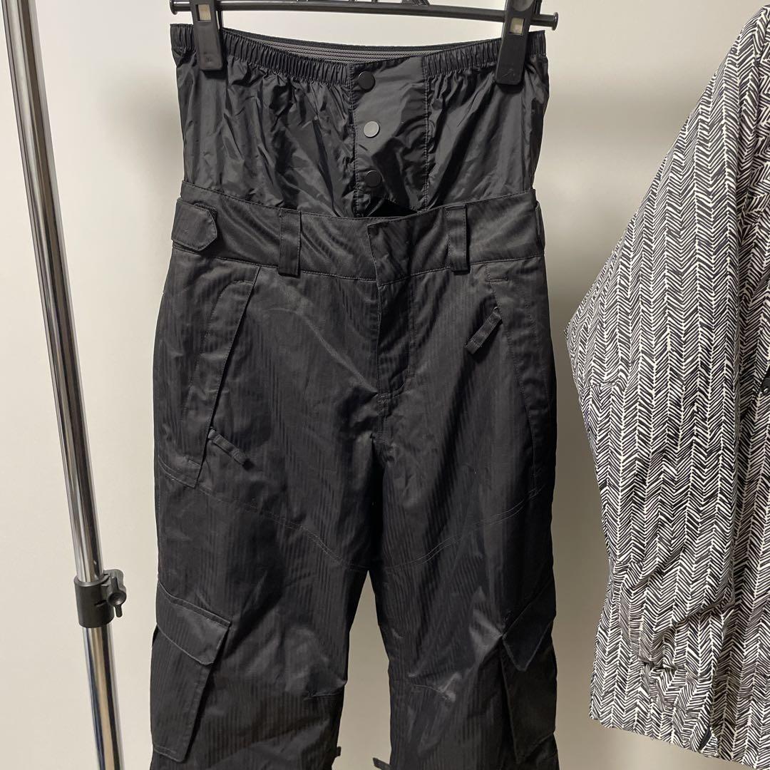 O'NEILL スノーボード　スキー　スノボウェア　セットアップ上下　男女兼用