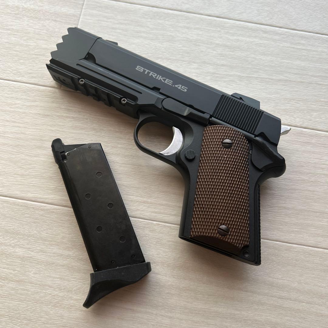 STRIKE.45 ガスガン