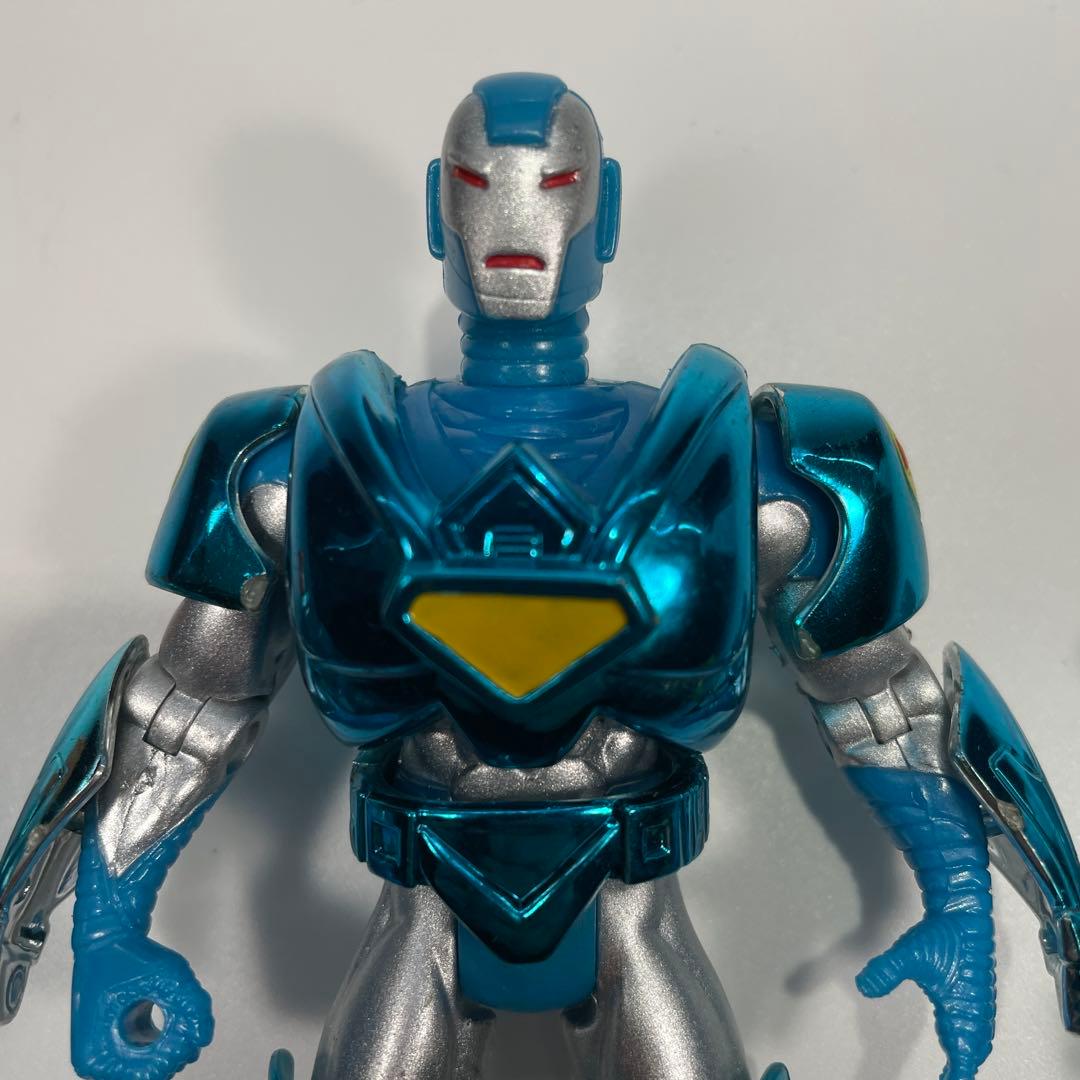 トイビズ 世界25体 未発売 IRON MAN Radiation Amor