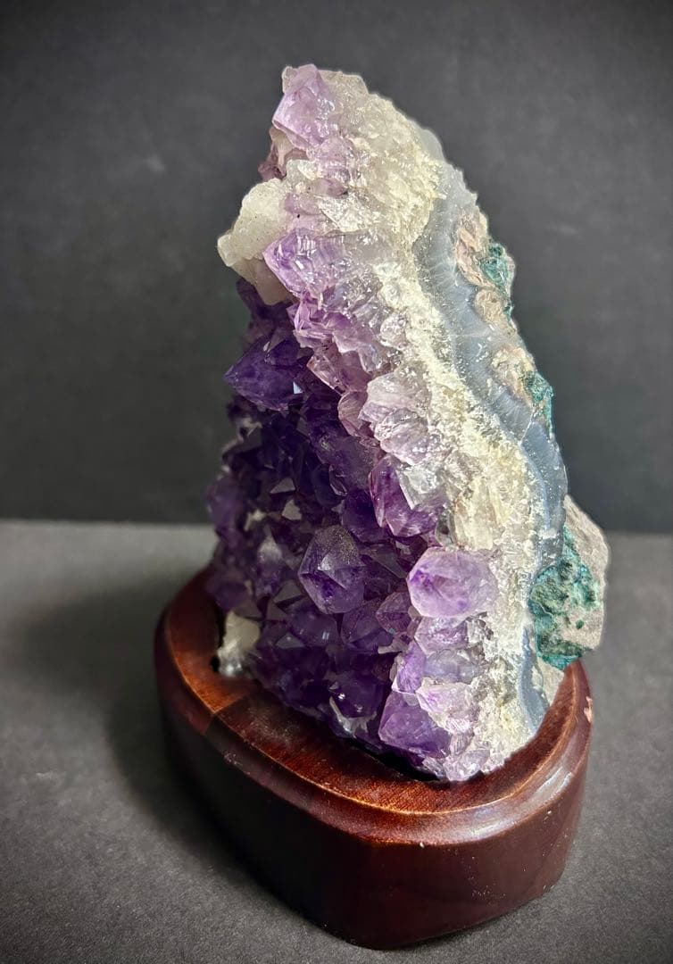 一点物 ファントムアメジストクラスター（紫水晶） 台座付き