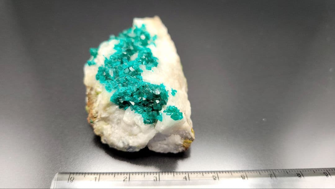 ツメブ鉱山産 ダイオプテーズ