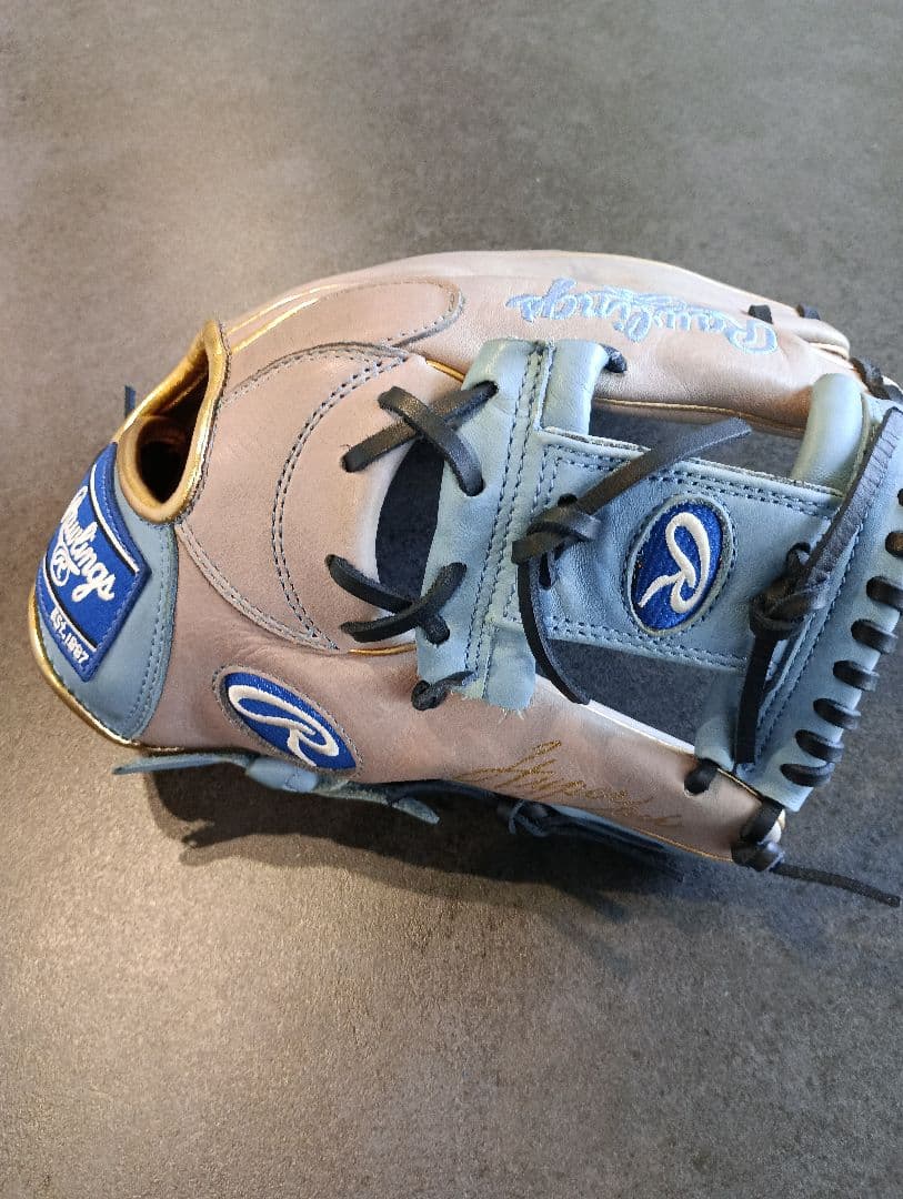 Ｊ*様 Rawlings　ロ－リングス 軟式グローブ ベージュ/青