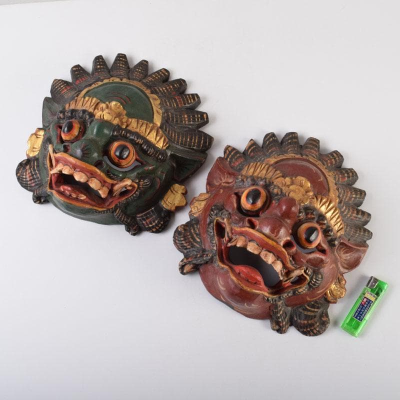 バリ島　インドネシア　木彫彩色　バロン　面　壁飾　一双　V　9089
