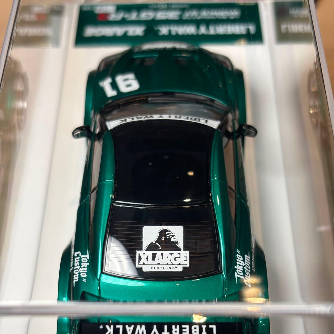 Make Up 1/43 LBWK × XLARGE NISSAN 35GT