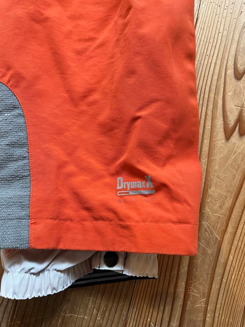 北欧　HALTI ハルチ　スキーウェア上下　日本サイズＭ　暖かさバツグン