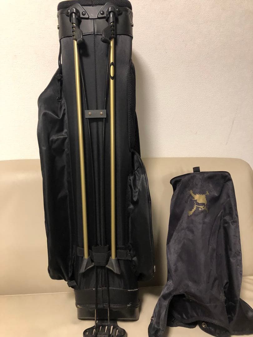 【送料込み】廃盤希少品　オークリー　スカル　スタンドキャディバッグ　ゴルフバッグ