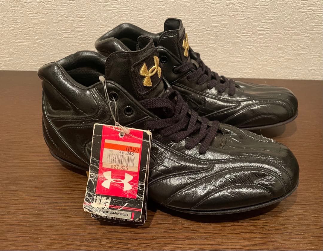 【新品未使用品】アンダーアーマー 野球 金具スパイク 26cm 黒 ブラック