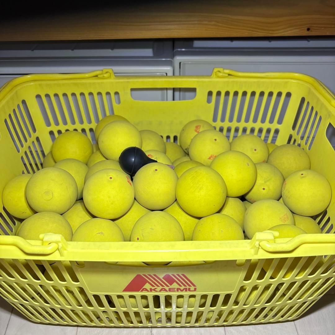 【早い者勝ち】ソフトテニス ボール アカエム 88球