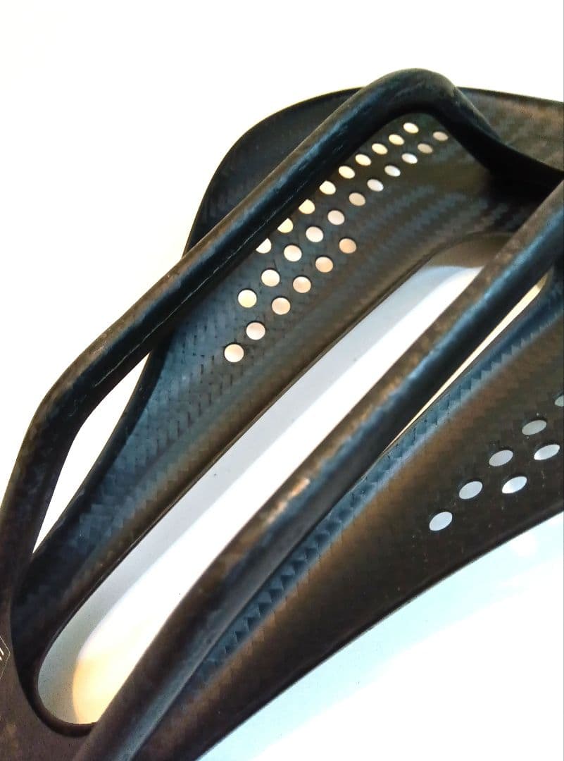 《美品》gelu S3 カーボンサドル 超軽量48g