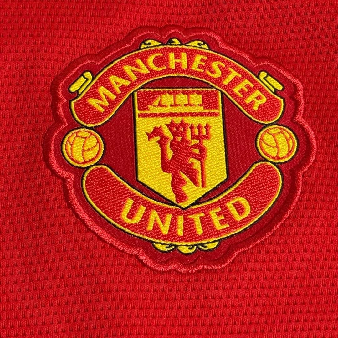 正規品 マンチェスター・ユナイテッド 21/22 R.VARANE ユニフォーム