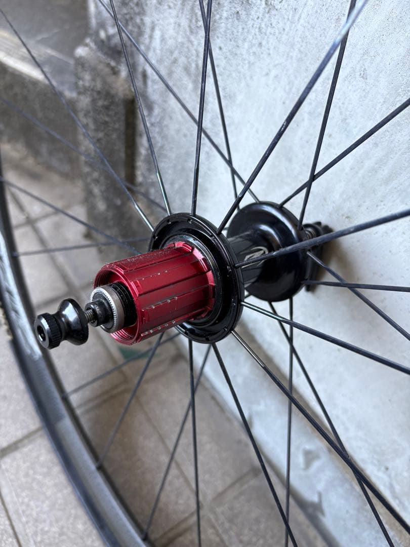 Zipp 202 tubular カーボンチューブラー リムブレーキ