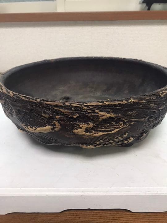 盆栽蜂　超希少激レア松皮盆栽鉢時代3つ足山野草鉢草もの盆栽鉢置き物ゴツゴツした鉢