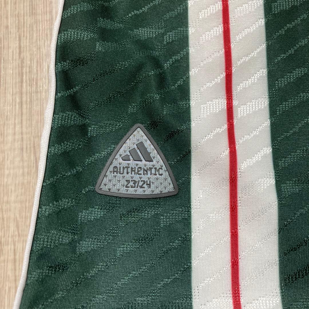 s*3様 マンチェスター・ユナイテッド B. FERNANDES シャツ Lサイ