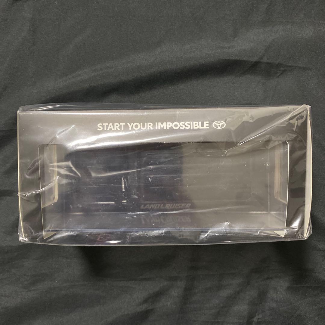 70 ランドクルーザー 1/30 ミニカー 車