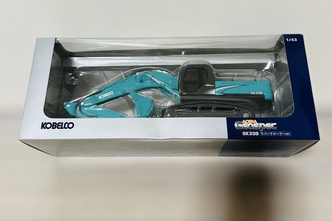 【新品未開封】KOBELCO コベルコSK330 1/50スケール