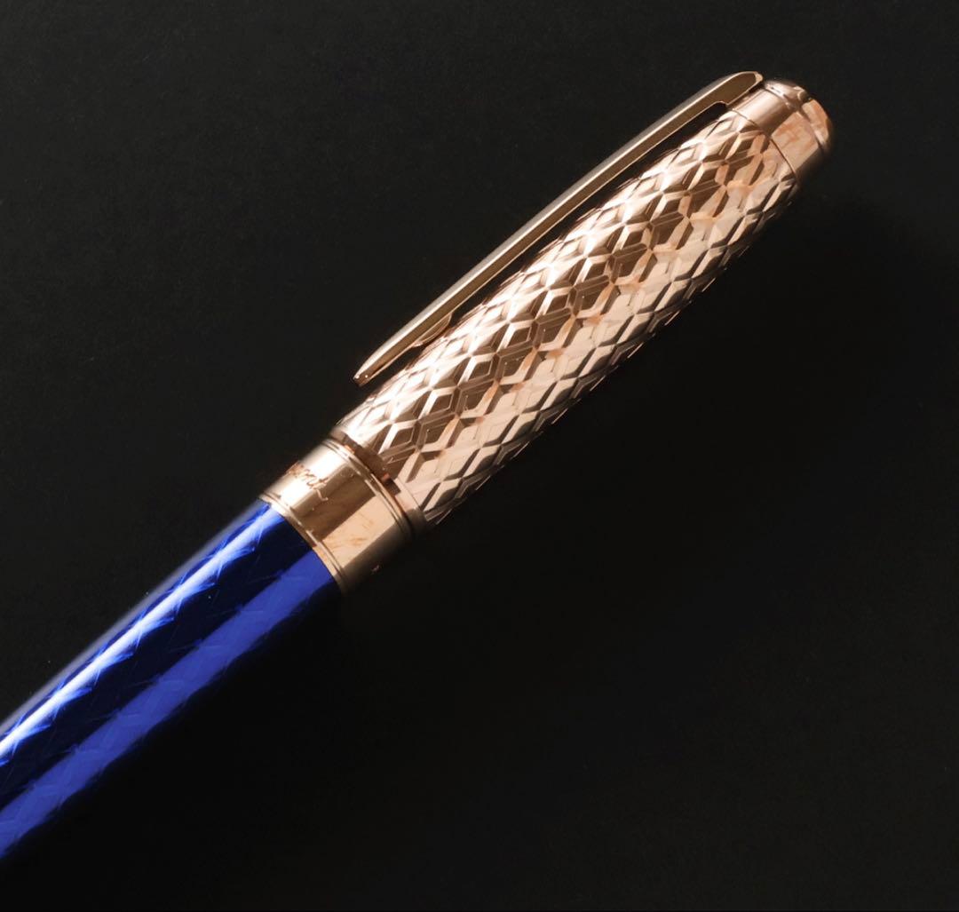 3692◆デュポン◆万年筆◆定価179,300円◆ドラゴン～ギヨシェ彫刻ブルー◆