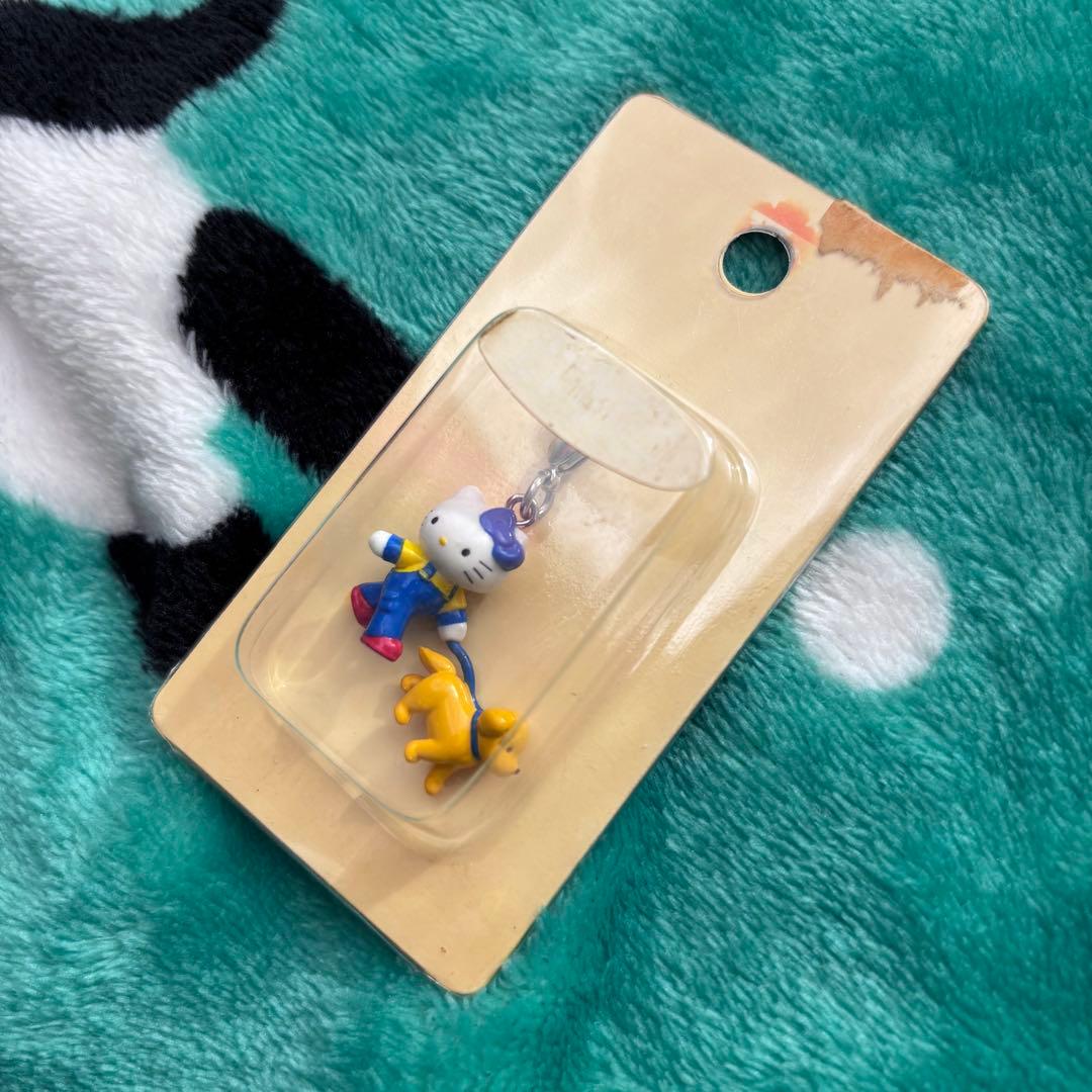 激レア‼️サンリオハローキティファスナーマスコット　犬と散歩　ゴールデンレトリバー