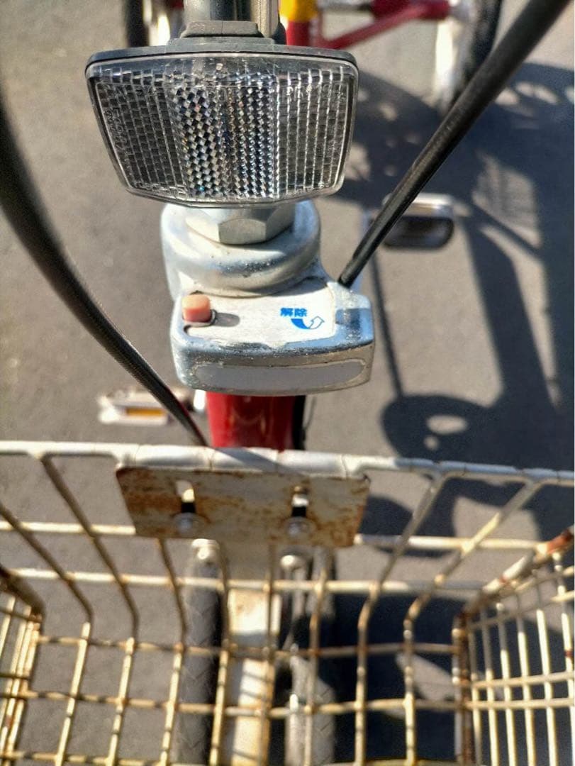 M*n様 東京池袋　四輪自転車 タイヤを交換ました