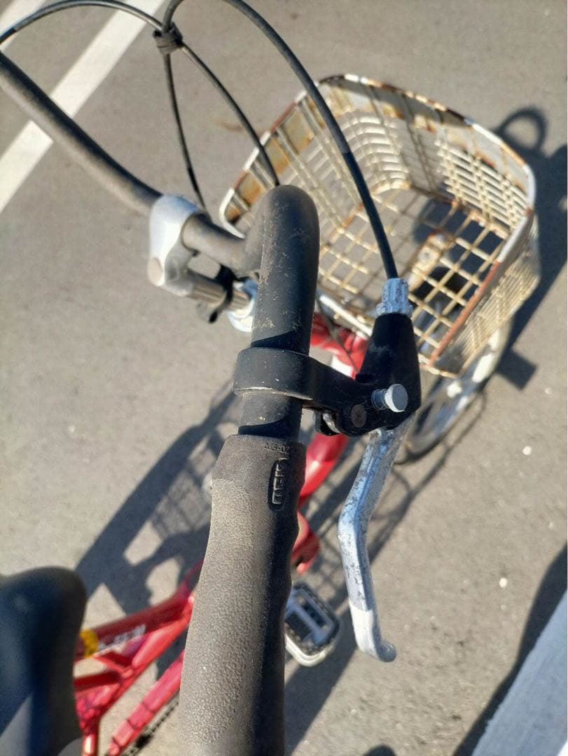 M*n様 東京池袋　四輪自転車 タイヤを交換ました