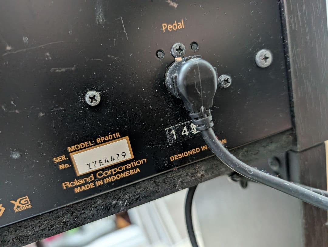 【送料無料】Roland 電子ピアノ RP401R 2014年製ローランド