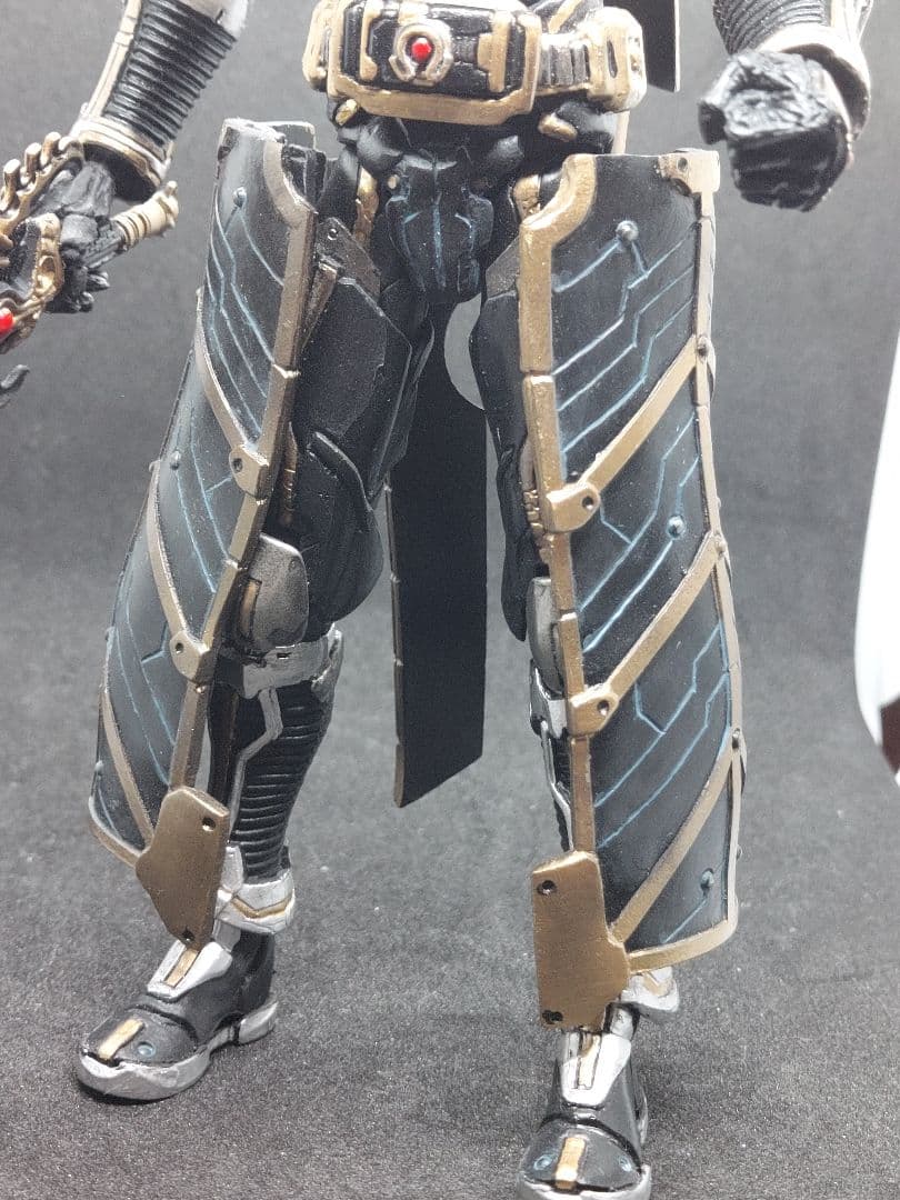 SIC.仮面ライダーファイズ 素体利用 仮面ライダーオーガ フィギュア