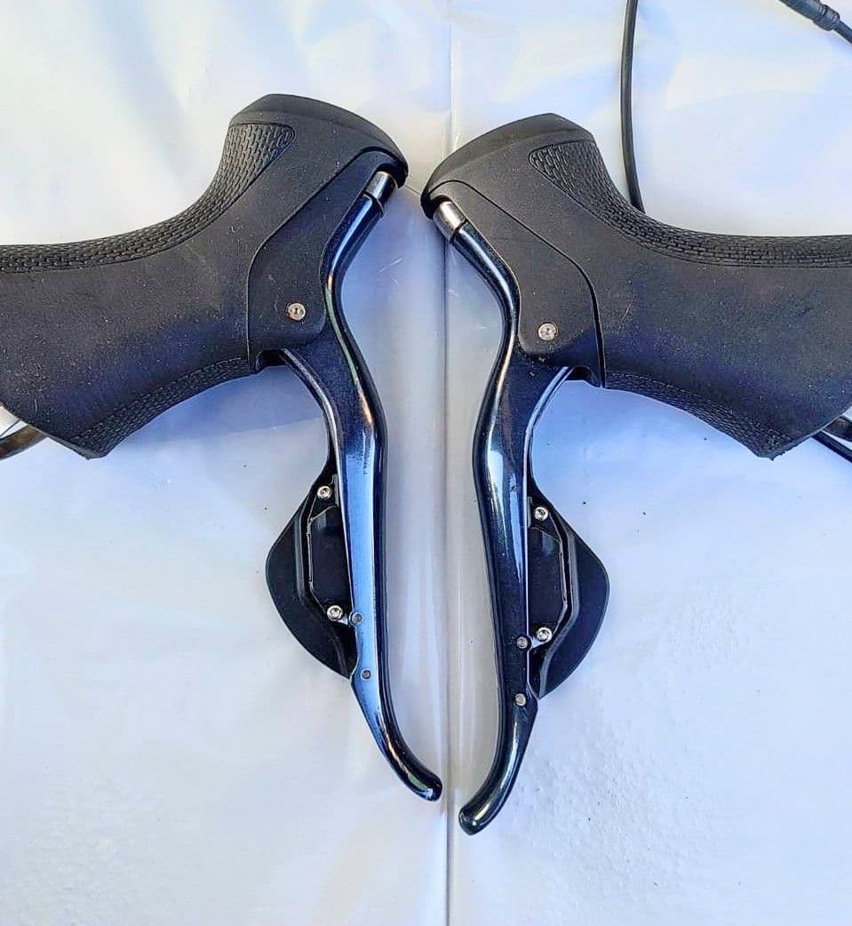 SHIMANO シマノ ULTEGRA 6800系 Di2 グループセット