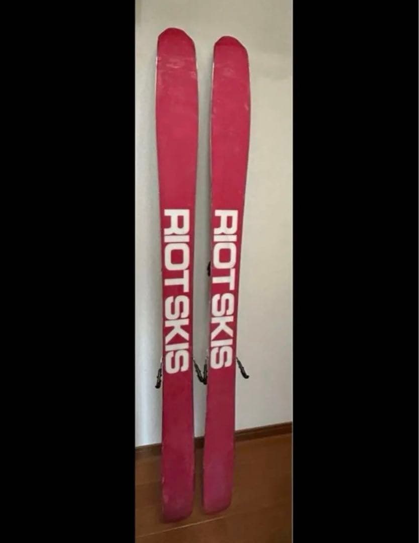 Riotskis ReBirth ライオットスキー　リバース　ビンディング付き