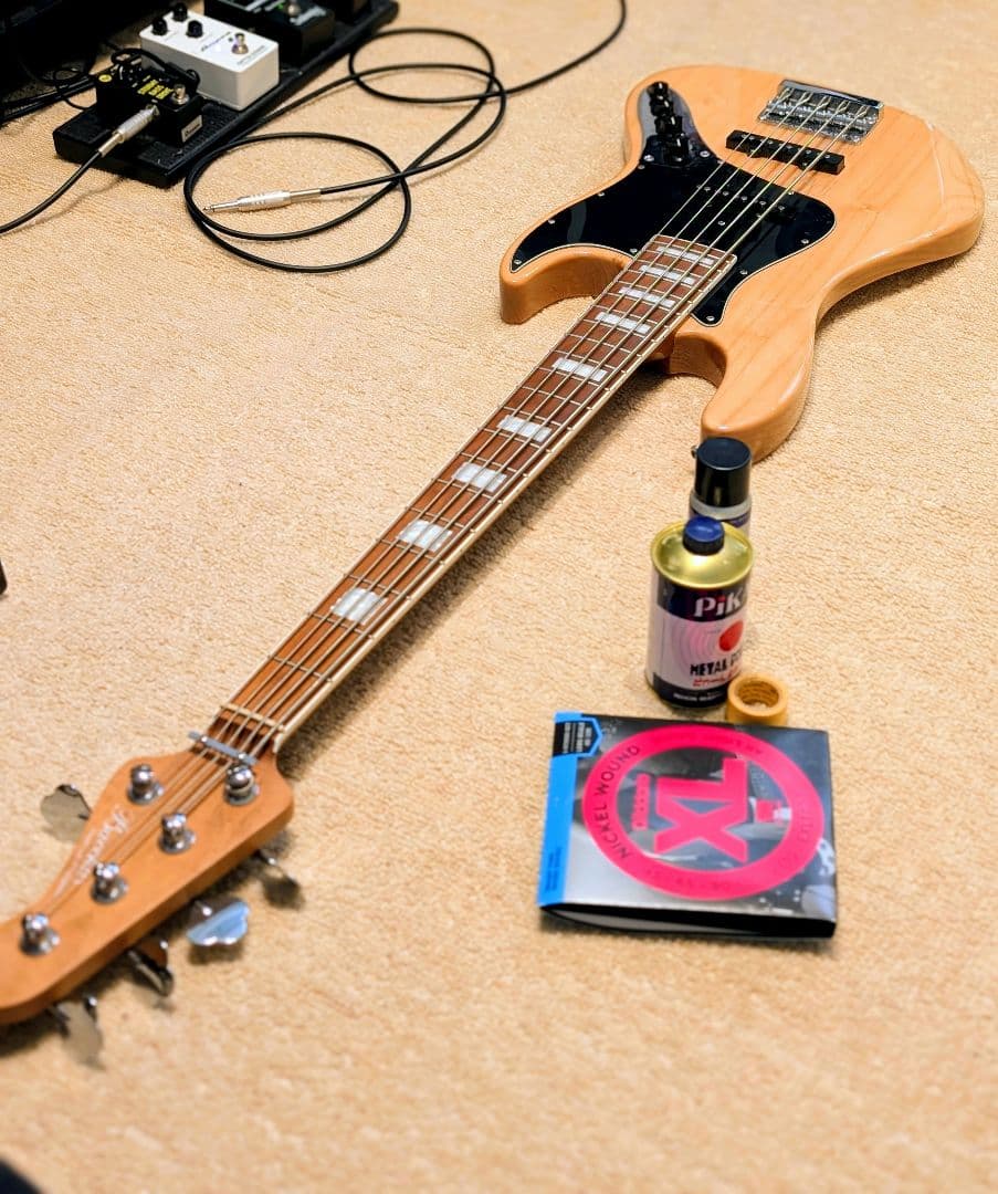 Bacchus WL5　バッカス　五弦ベース