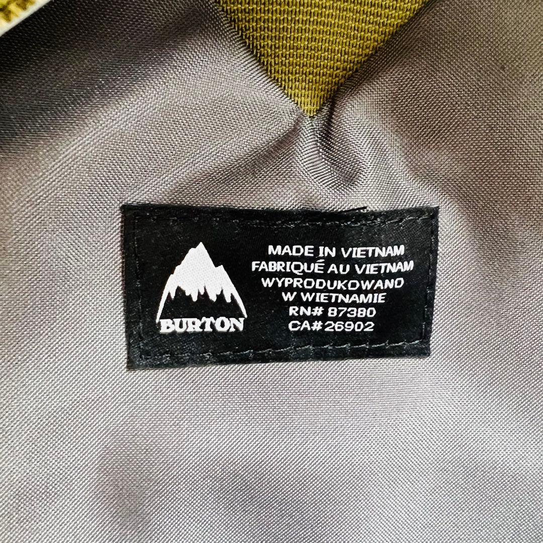 新品 BURTON × HCSC コラボ バックパック 多機能 スノボ 26L