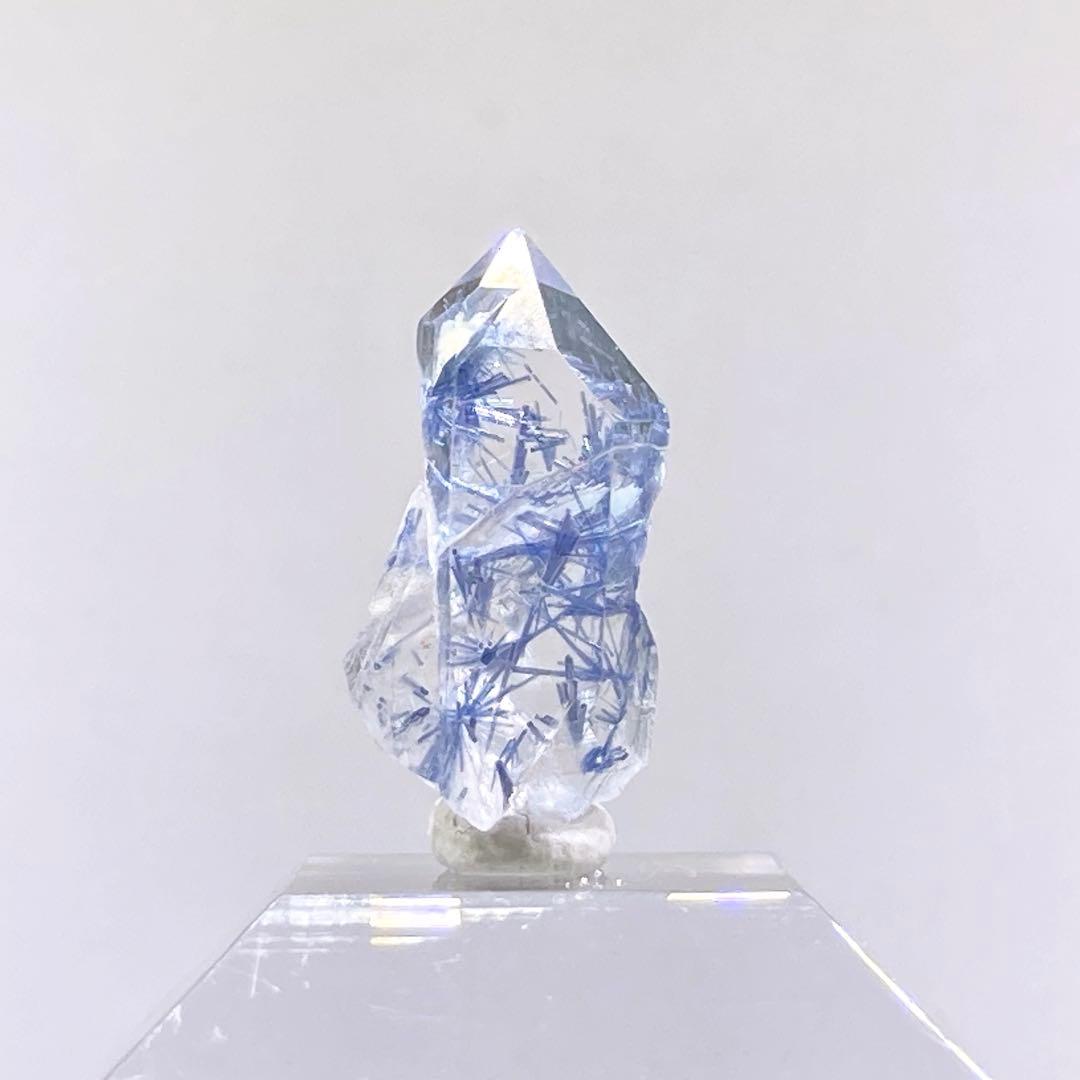 蛍*様 デュモルチェライトインクォーツ　原石　鉱物標本　天然石　水晶　956