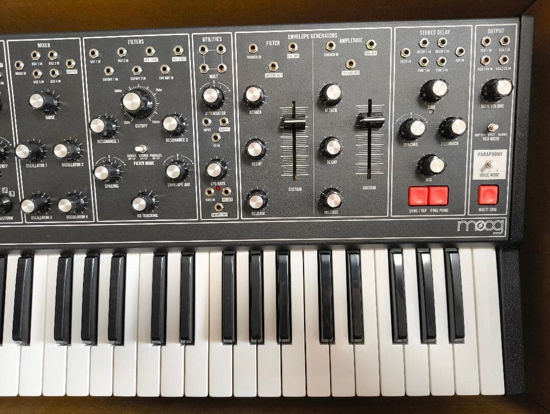 Moog Matriarch DARK アナログシンセサイザー