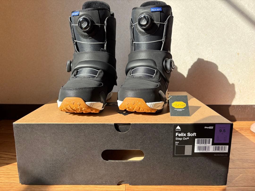 新品　未使用　バートン Womens フェリックス Step On Soft