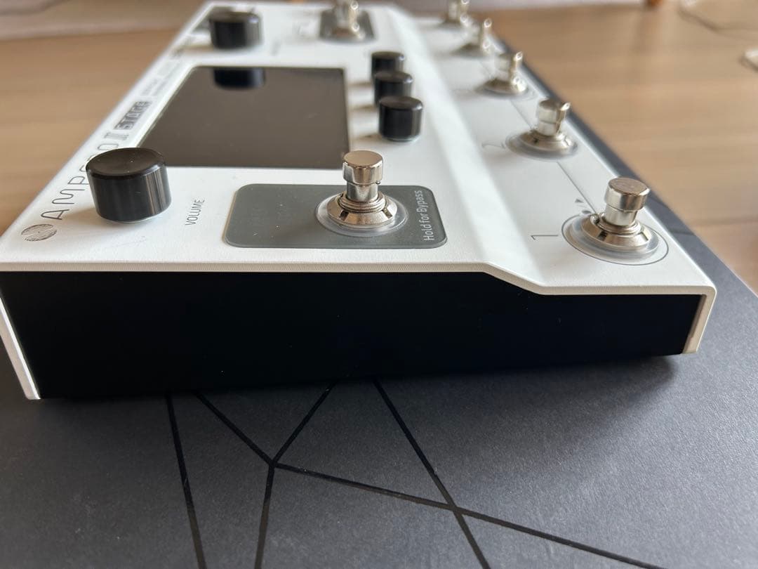 Hotone Ampero II Stage ギターエフェクター