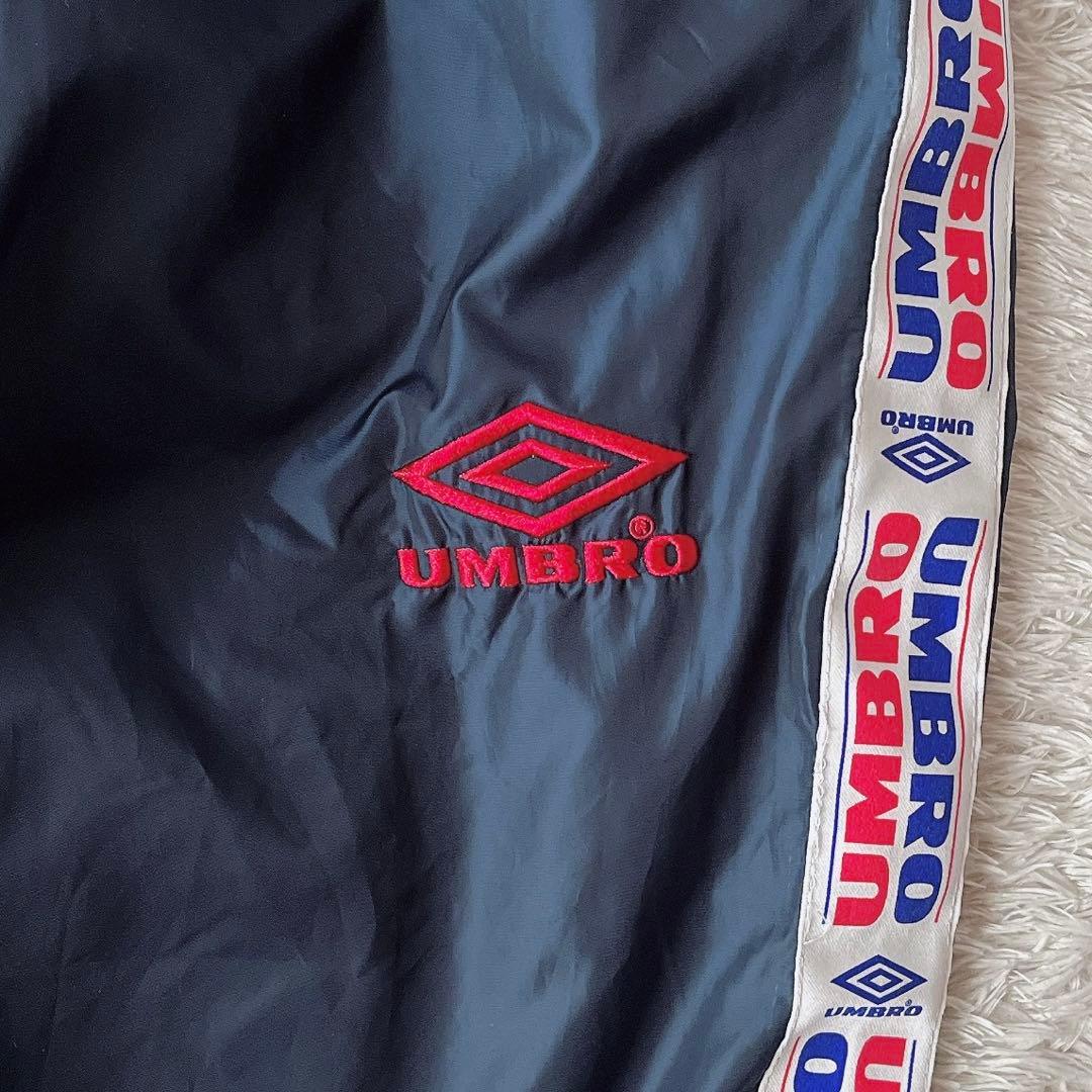 【美品】アンブロ ウインドスーツ ナイロン上下セットアップ ウインドブレーカー紺