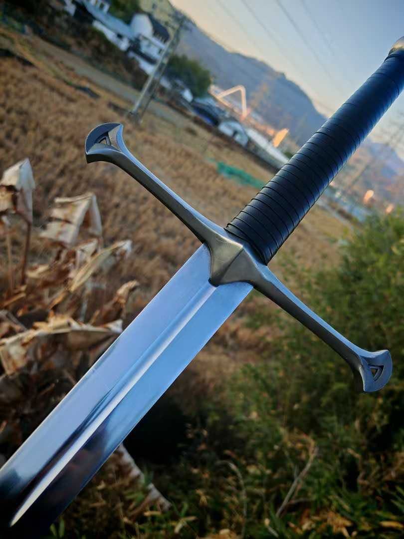 夕日の聖剣 西洋剣 模擬刀 日本刀 模造刀 鑑賞用 武具