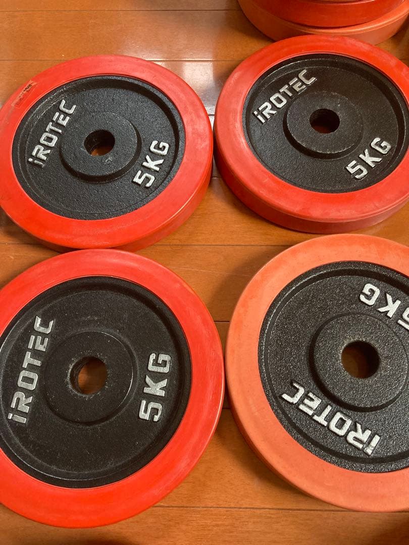 iROTEC トレーニングベンチとウエイトセット