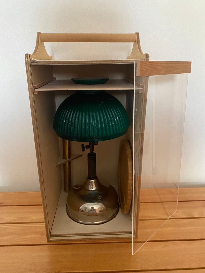 コールマン　テーブルランプ　ポンプ　ケース付き