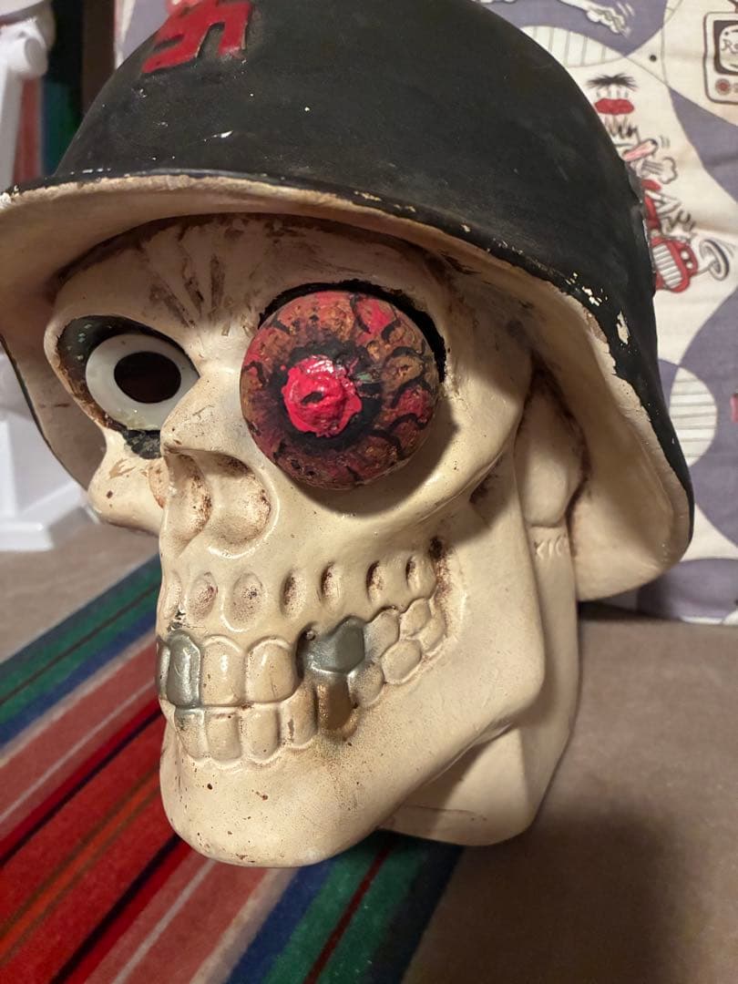 ビンテージ　スカル　髑髏　骸骨　貯金箱　インダストリアル　ネイバーフッド　レトロ