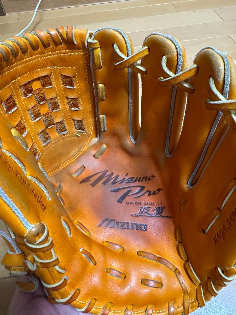 ミズノプロ　硬式グラブ内野手用