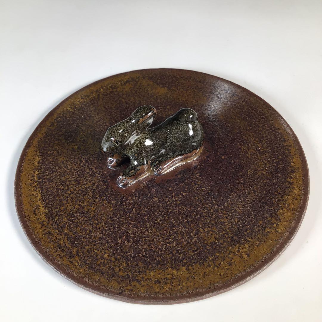 Ｎ６０４　水指　『高取焼』『碧山窯造』『兎摘み』　共箱　茶道具