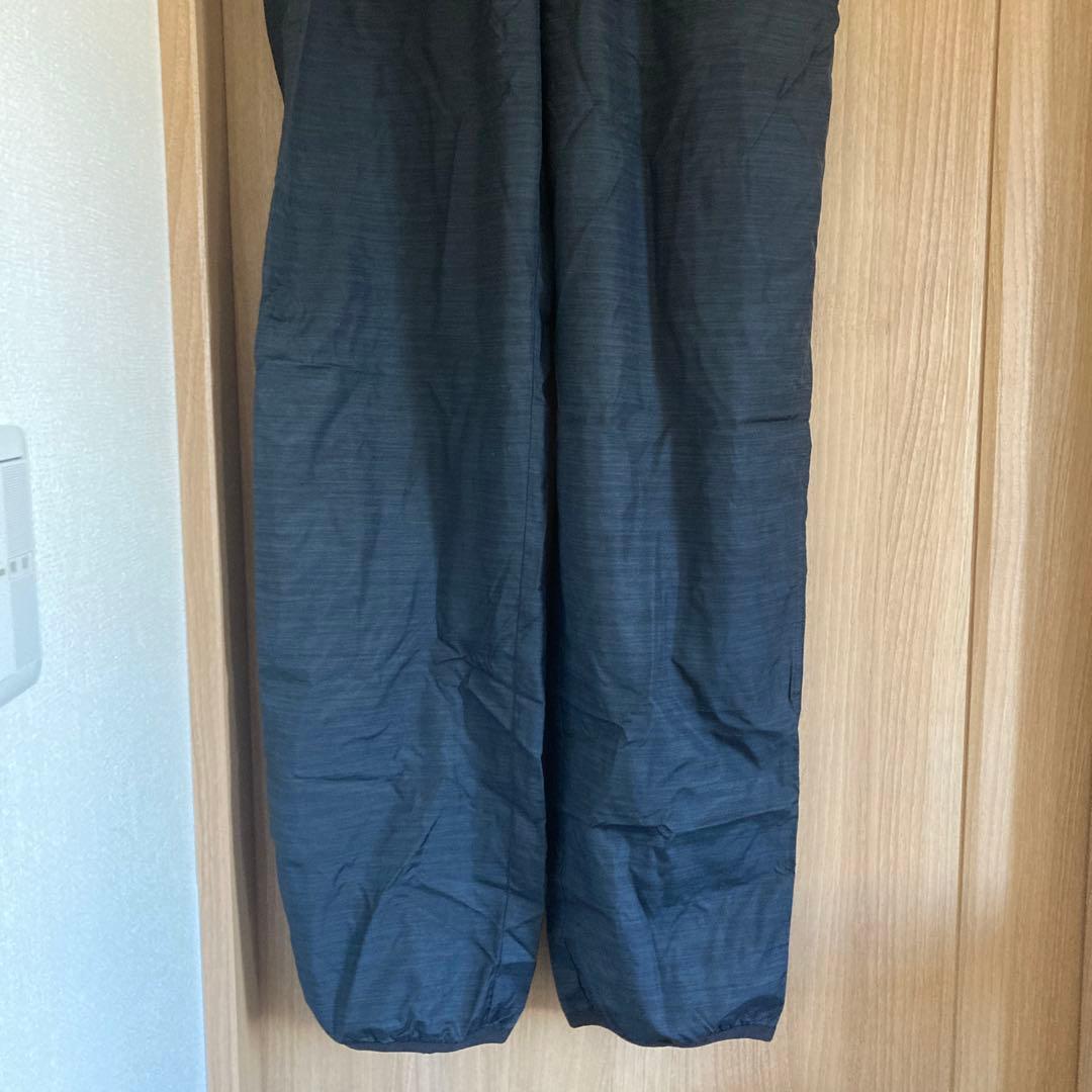 エ　アンダーアーマー ピステセット