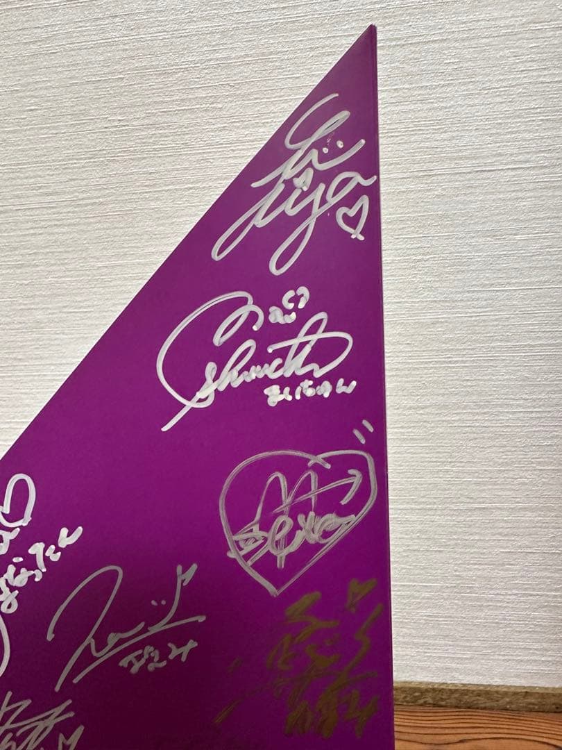 【直筆サイン】西野七瀬、白石麻衣　含む16人