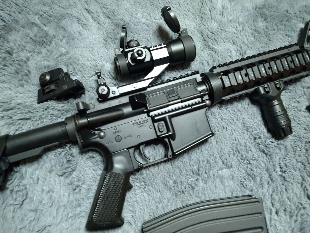 東京マルイ M4 SOPMOD 次世代電動ガン
