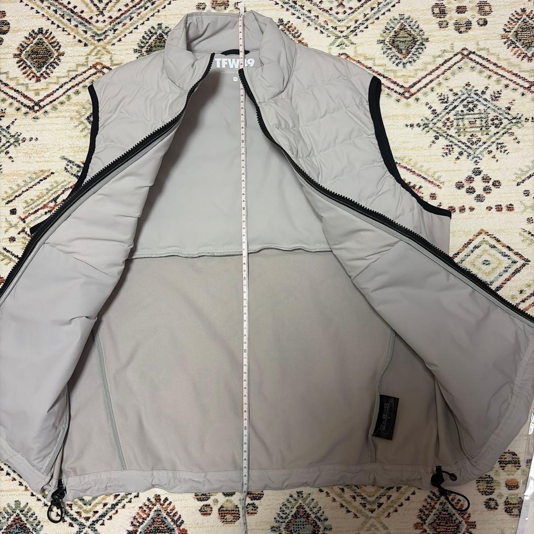 TFW49 SHIELD WARMER VEST 新品未使用　ダウンベスト　M