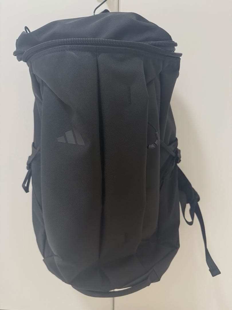 アディダス　バックパック　30L