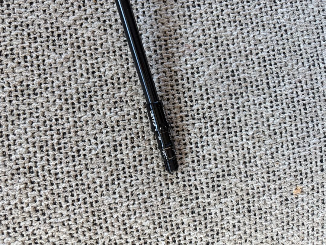 テーラーメイドQi4D 純正シャフト　REAX MR60 フレックスS